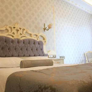 Nayla Palace Отель