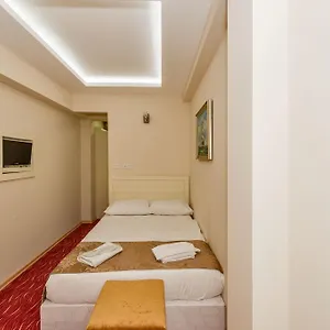 Maral Hotel